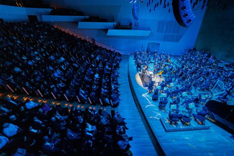 ¡El Concierto de Kai: Un Éxtasis Musical para los Fanáticos!