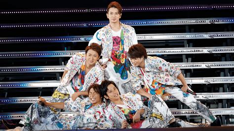 El Concierto de Arashi en Madrid: Una Tormenta de Emociones y Alegría Japonesa en el Corazón de Europa!